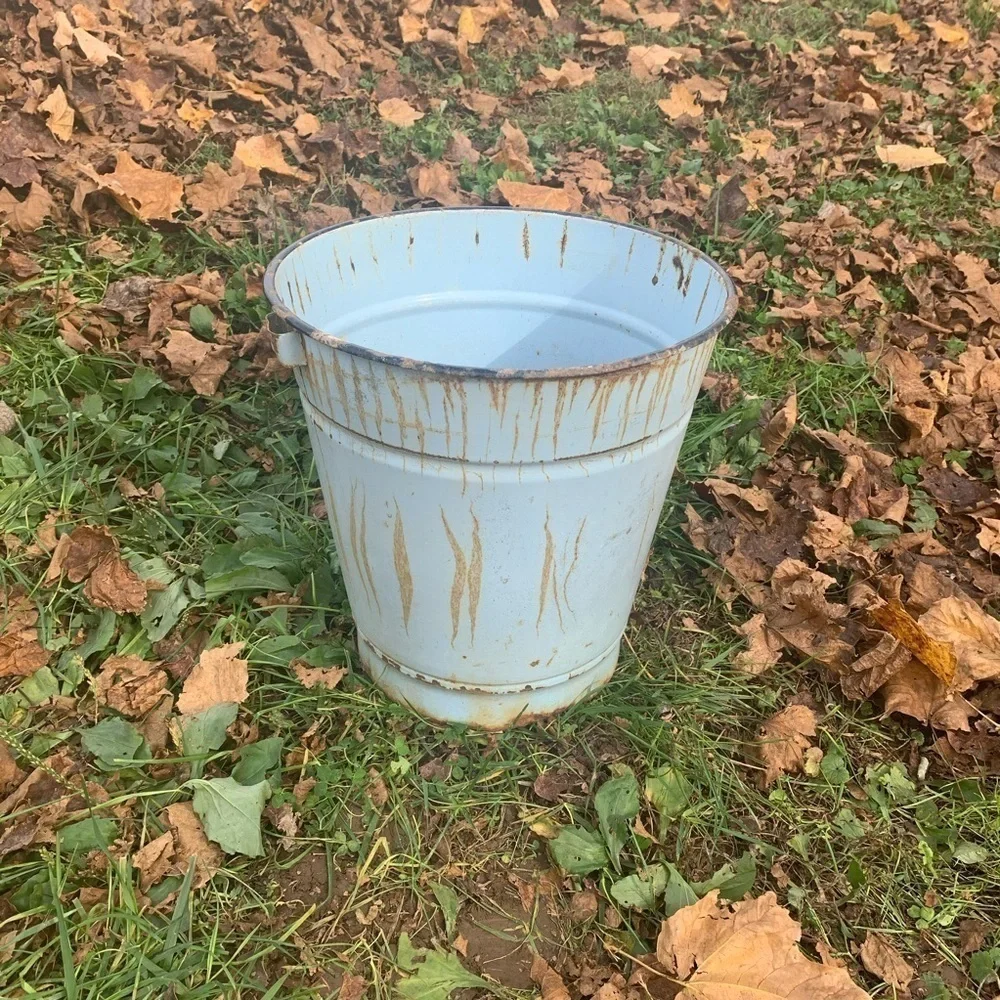 Antique Metal Enamel Bucket Farmhouse Cottage